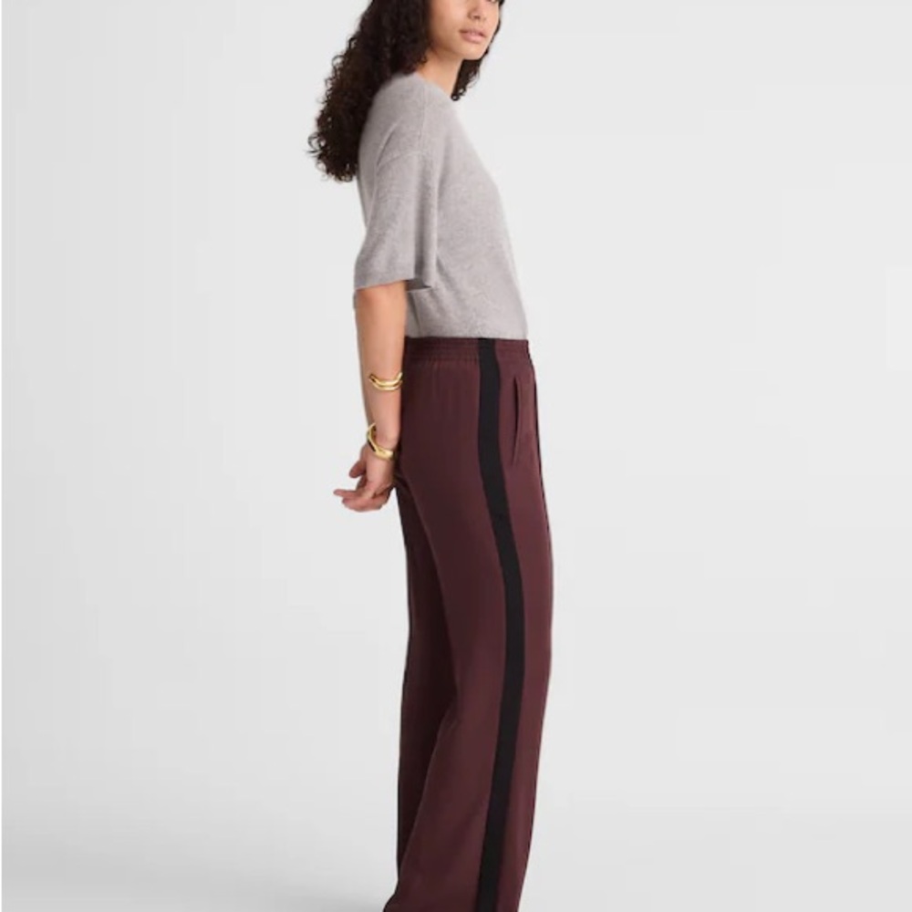 Madewell pull on bootcut track pant - Picture 3 of 7